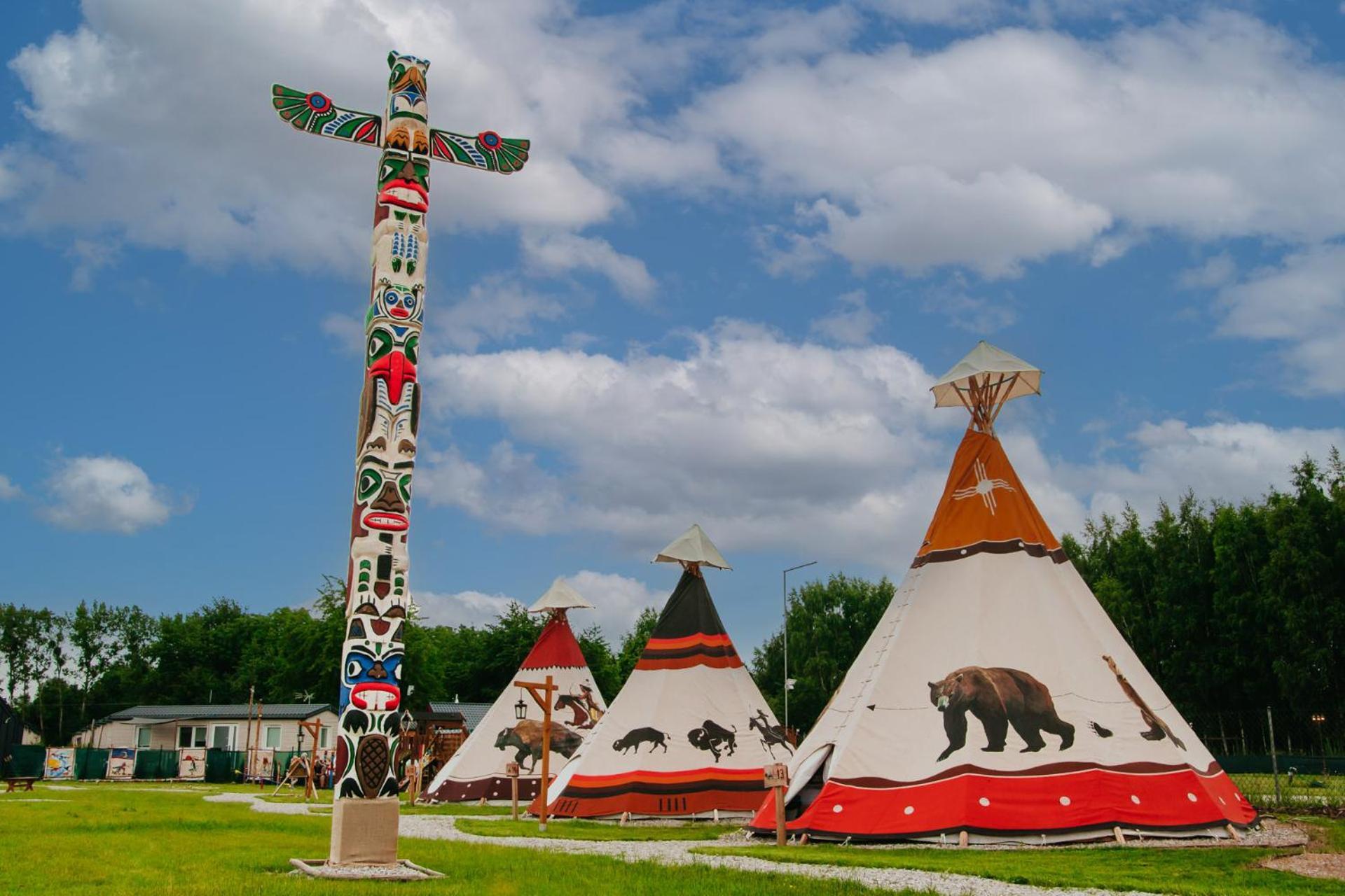 Indiana Camp - 150 M Od Suntago Park Hotel Grabce-Towarzystwo Bagian luar foto
