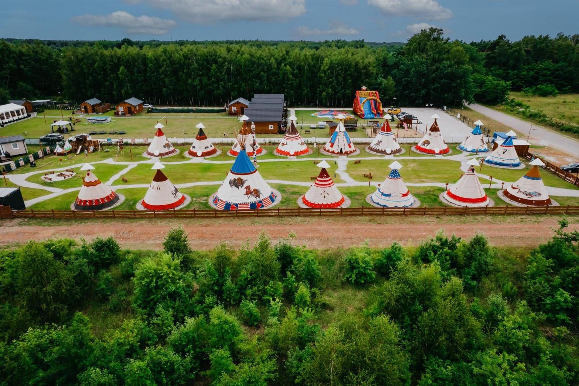 Indiana Camp - 150 M Od Suntago Park Hotel Grabce-Towarzystwo Bagian luar foto