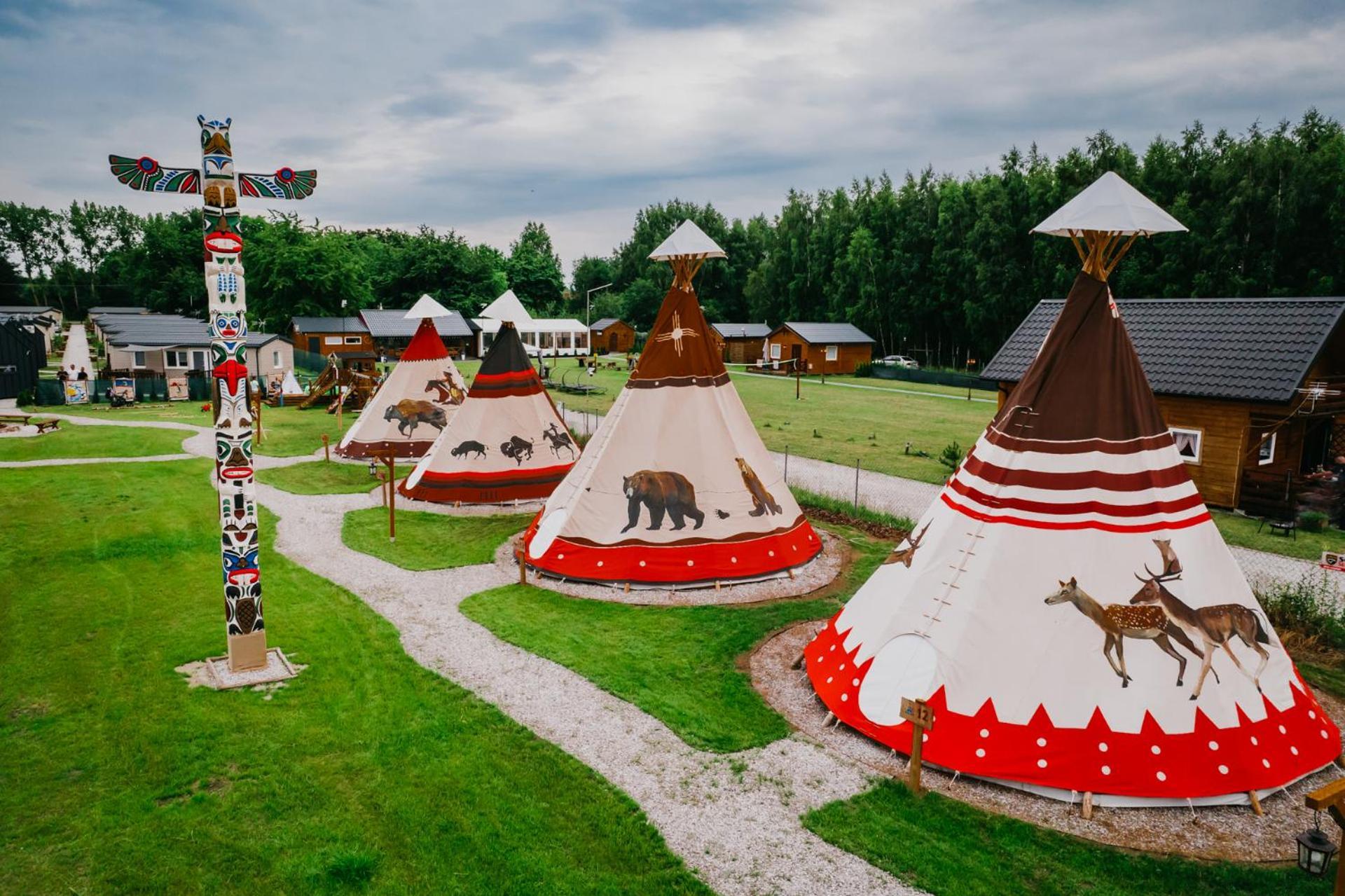 Indiana Camp - 150 M Od Suntago Park Hotel Grabce-Towarzystwo Bagian luar foto