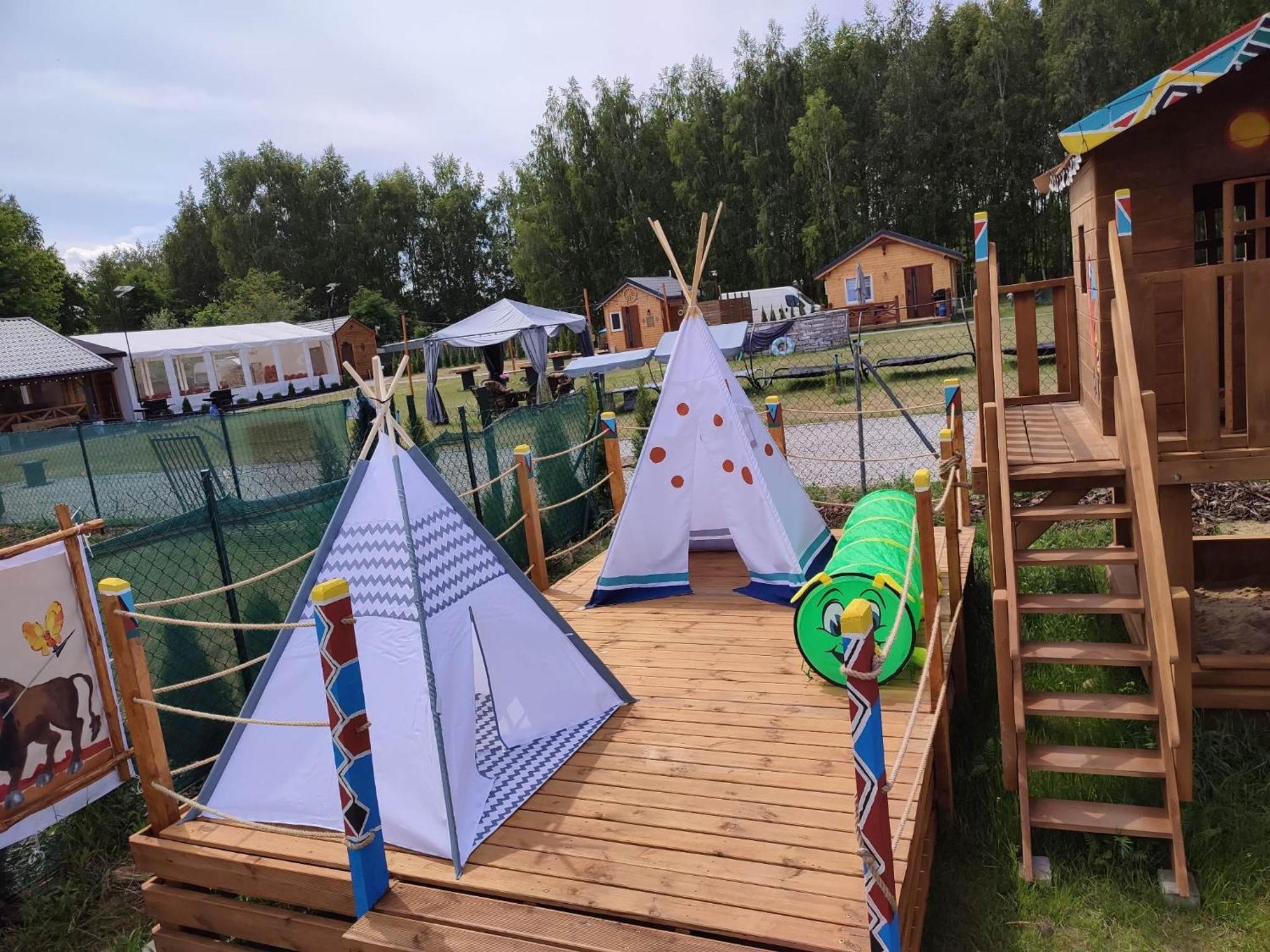 Indiana Camp - 150 M Od Suntago Park Hotel Grabce-Towarzystwo Bagian luar foto