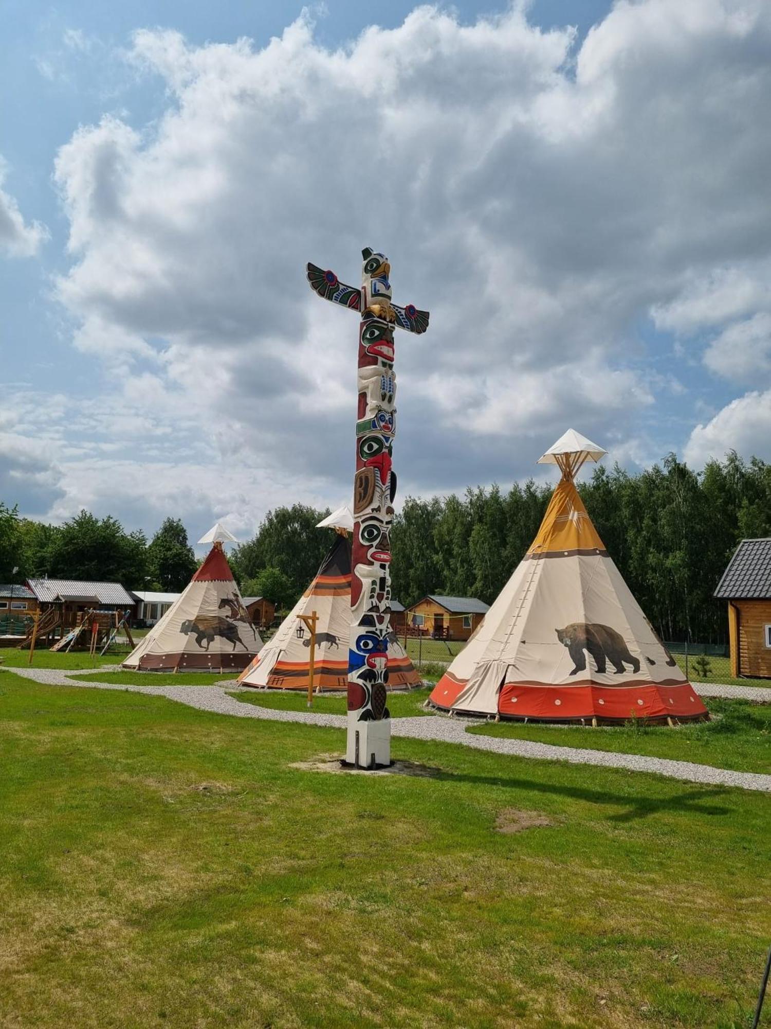 Indiana Camp - 150 M Od Suntago Park Hotel Grabce-Towarzystwo Bagian luar foto