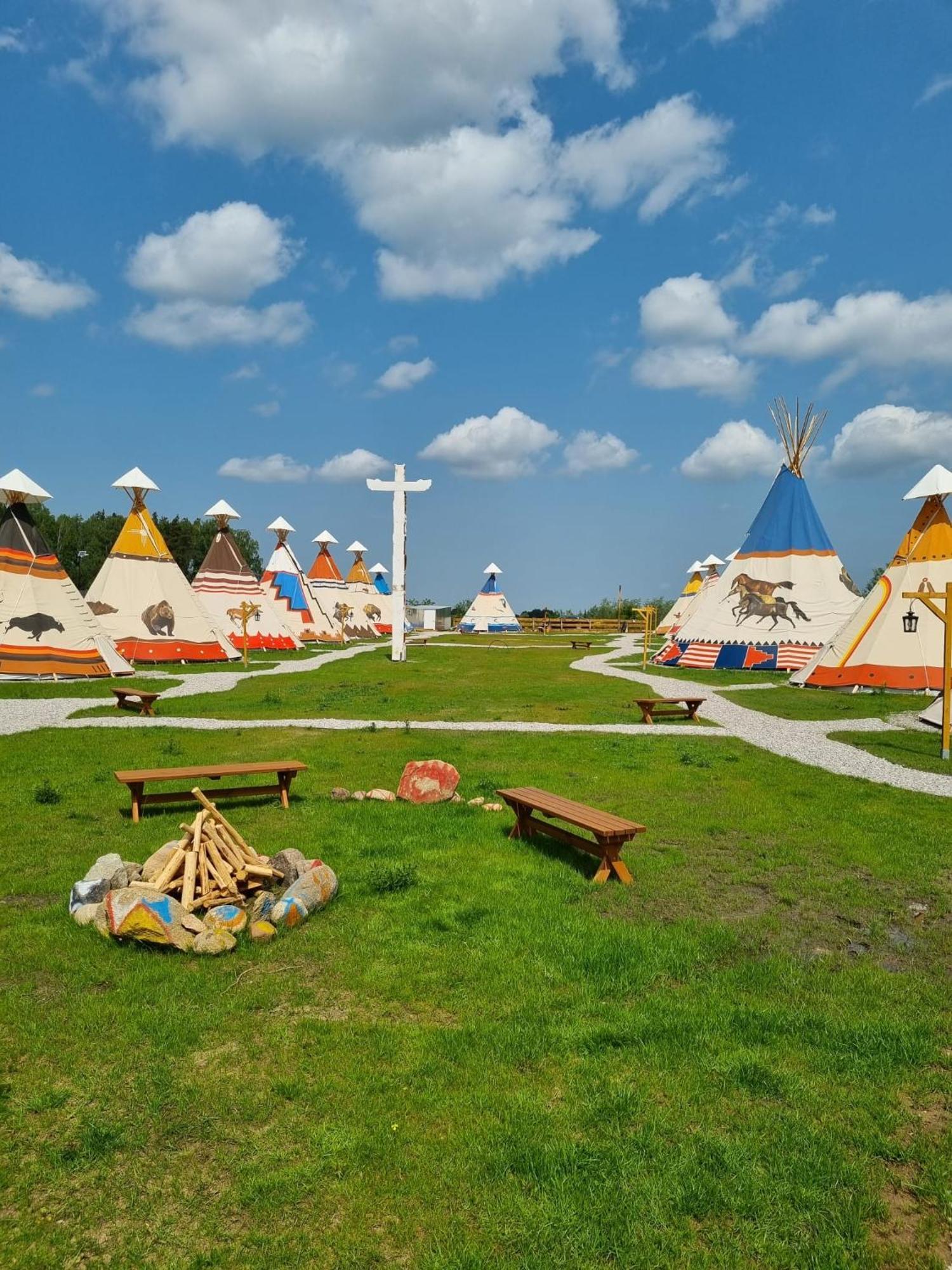 Indiana Camp - 150 M Od Suntago Park Hotel Grabce-Towarzystwo Bagian luar foto